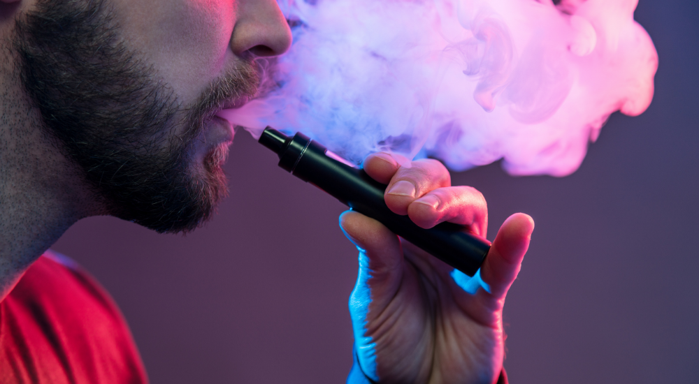 5 Advantages of Using Vape Pens | RED Box Vape Red Box Vape 5 Advantages of Using Vape Pens | RED Box Vape Red Box Vape